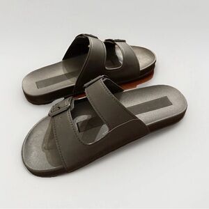 Earth Black Slide Sandals